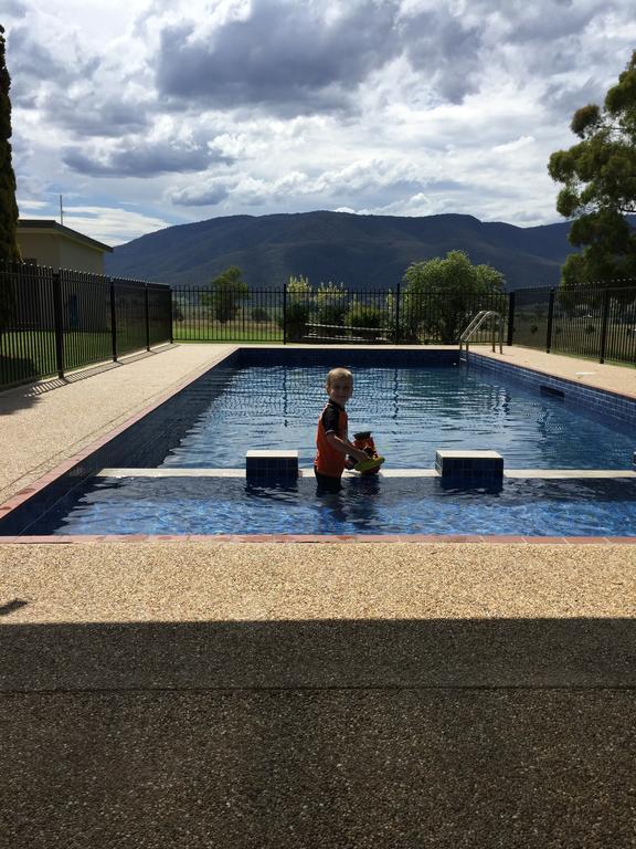 Mountain View Motel Corryong Zewnętrze zdjęcie